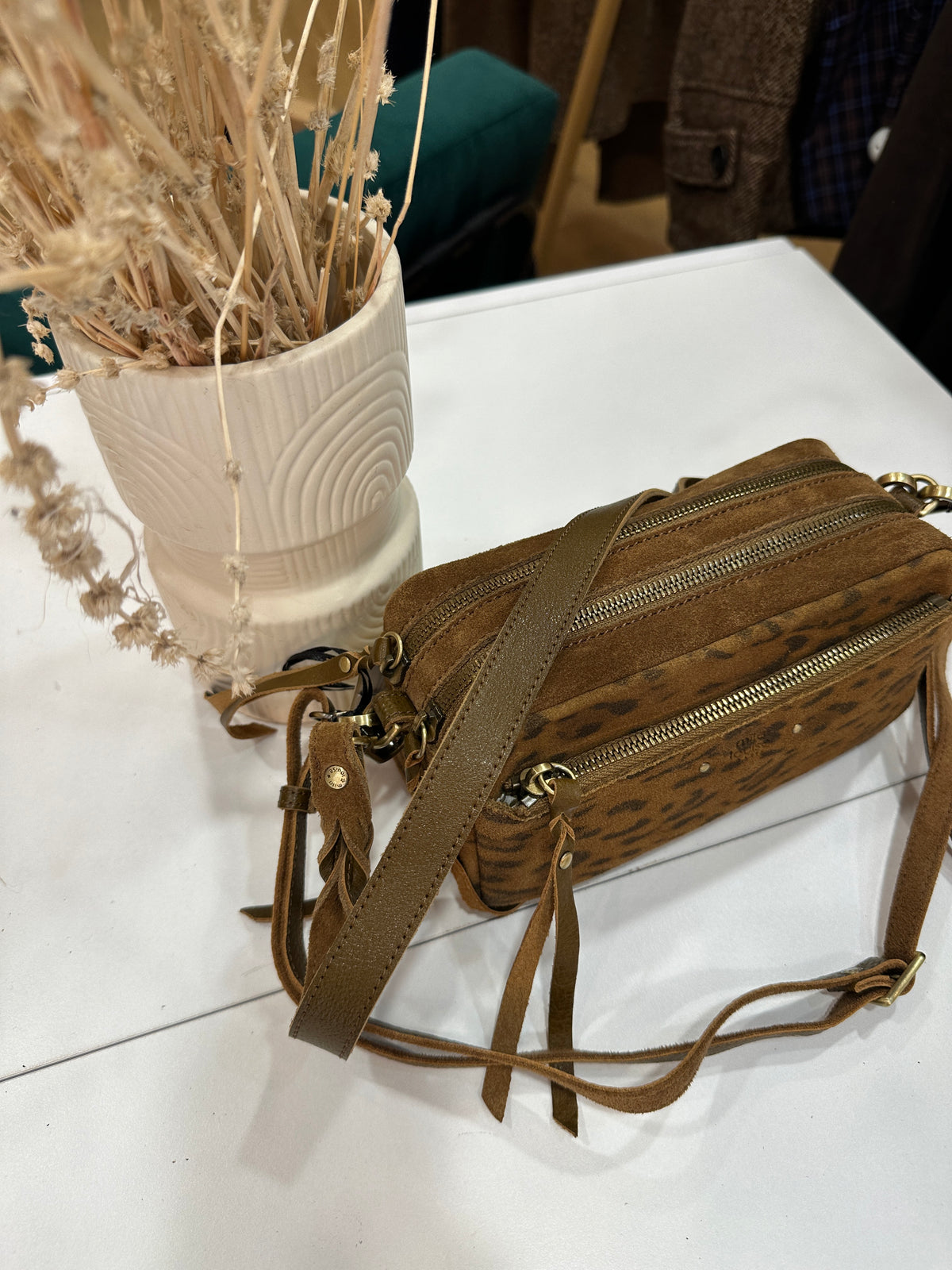 Tata XS PA1 Ochre bag