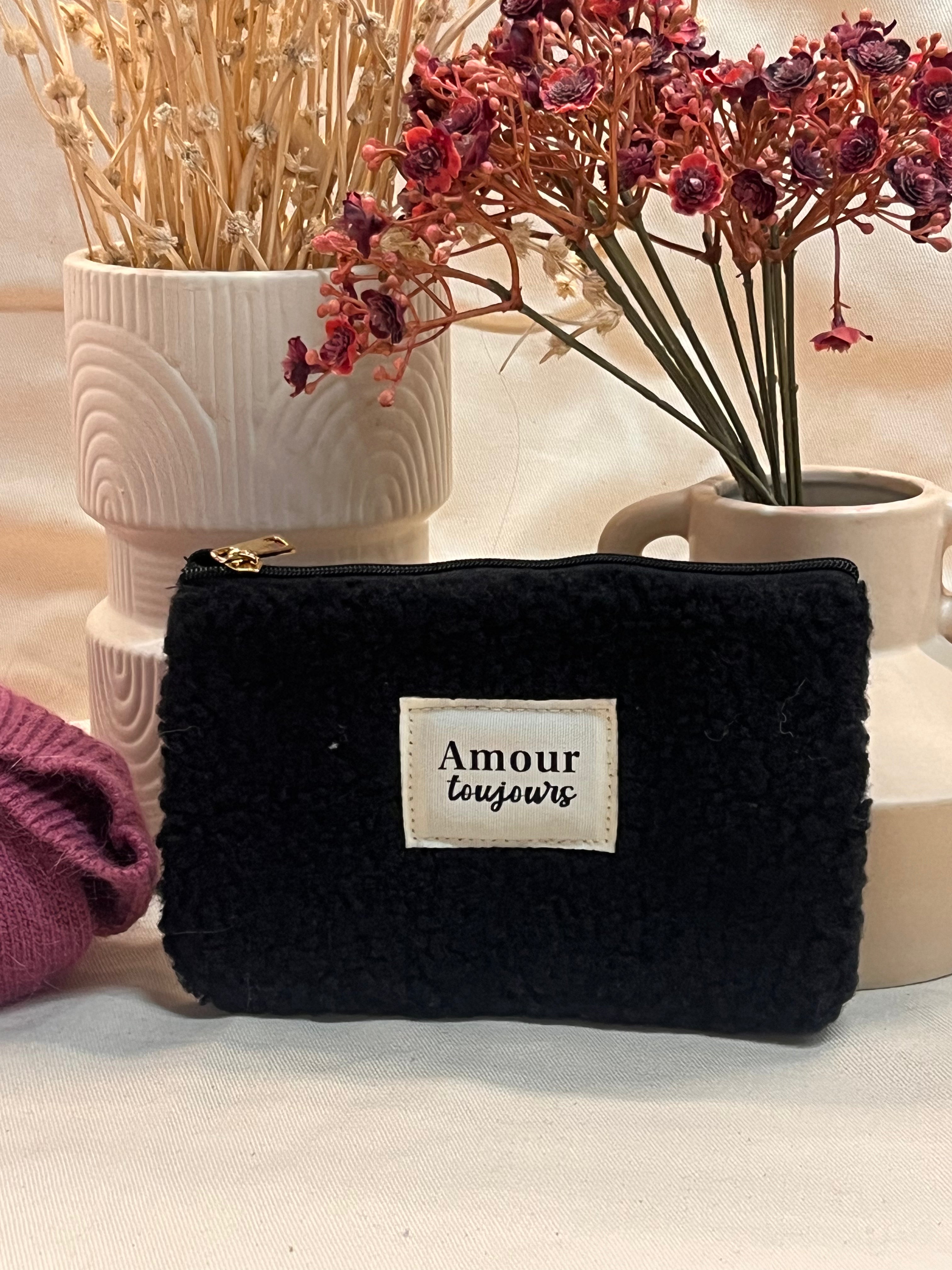 Petite Pochette