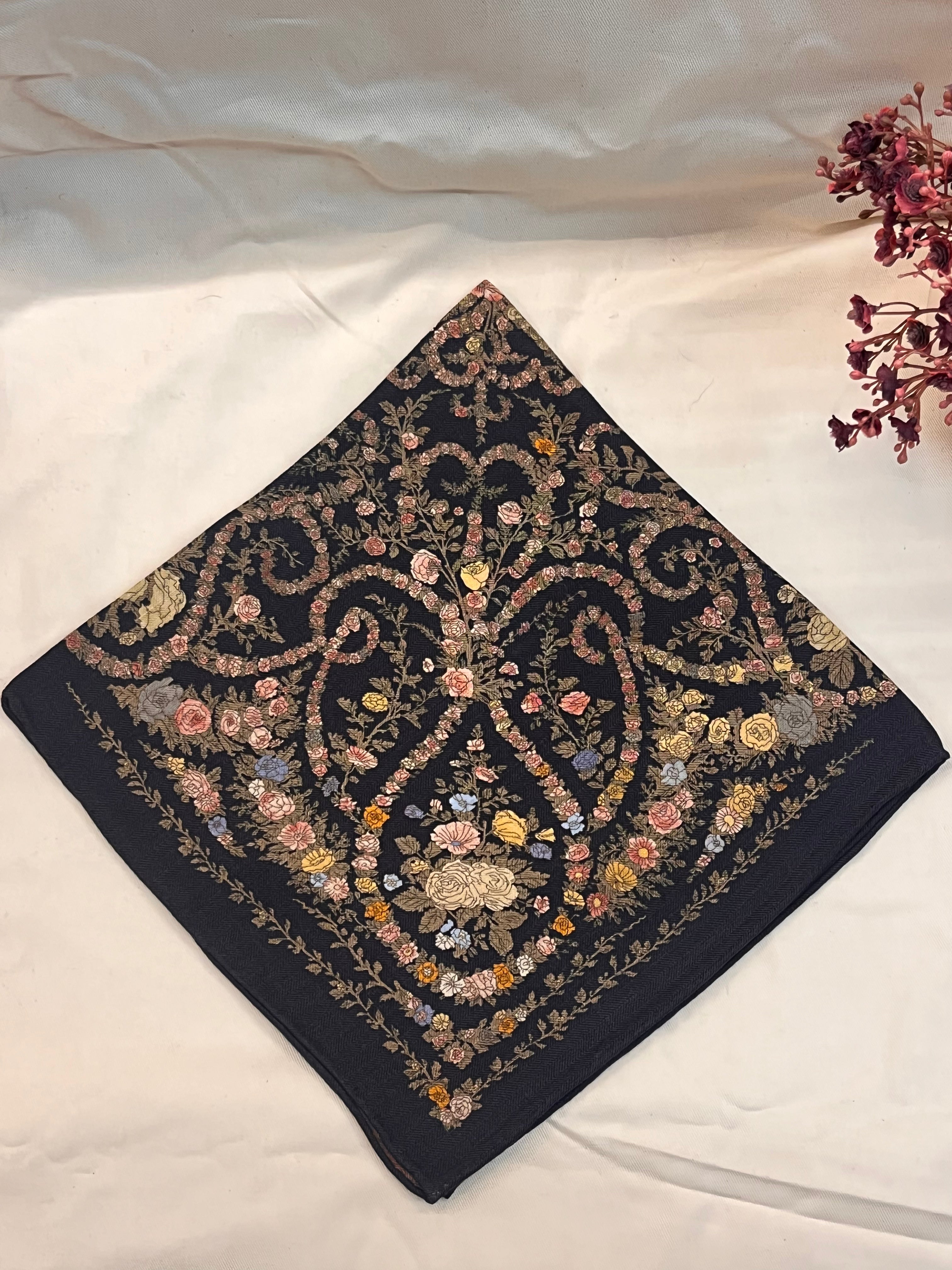 Foulard en soie Merili
