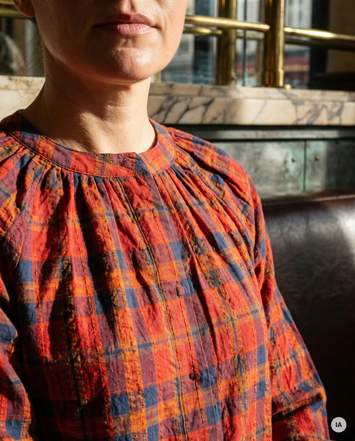 BLOUSE BORNEO - CHARLIOR Top — Image générée par IA
