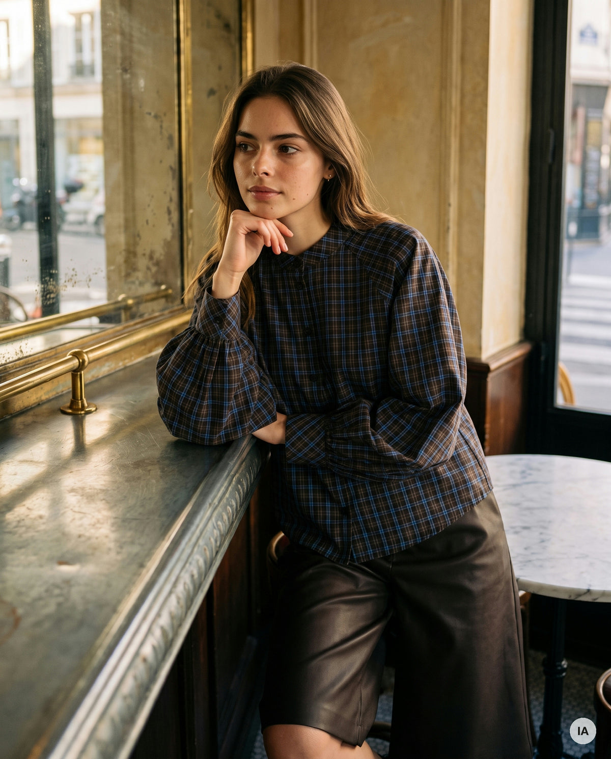 BLOUSE CASSANDRA - LAUREPLUSMAX Top — Image générée par IA