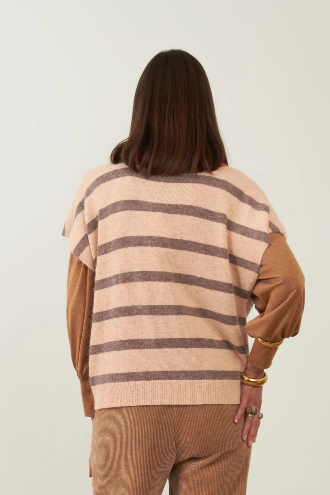 MOTEL JUMPER