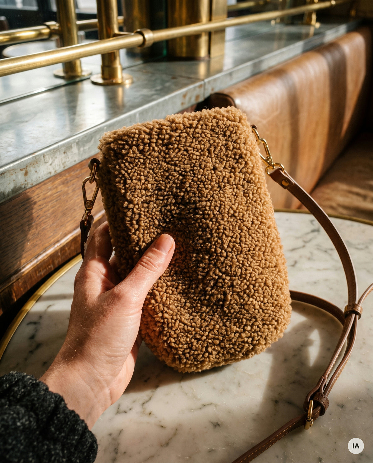 SAC GINA CAMEL - ORFEO Sac à main — Image générée par IA