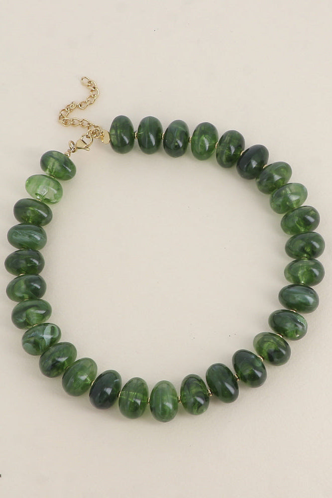 Collier - grosses perles de résine ovales