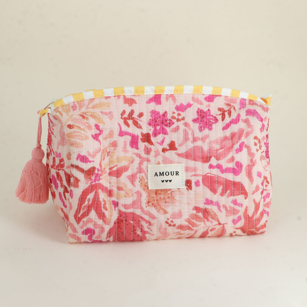 Grande trousse - jolis motifs et AMOUR avec 3 coeurs