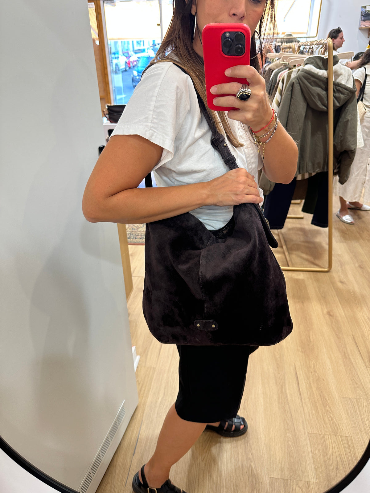 Maeli V Dark Brown bag