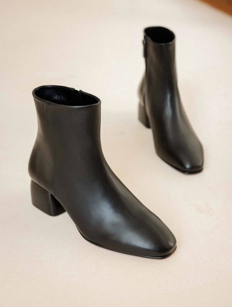 Janis Ankle Boots