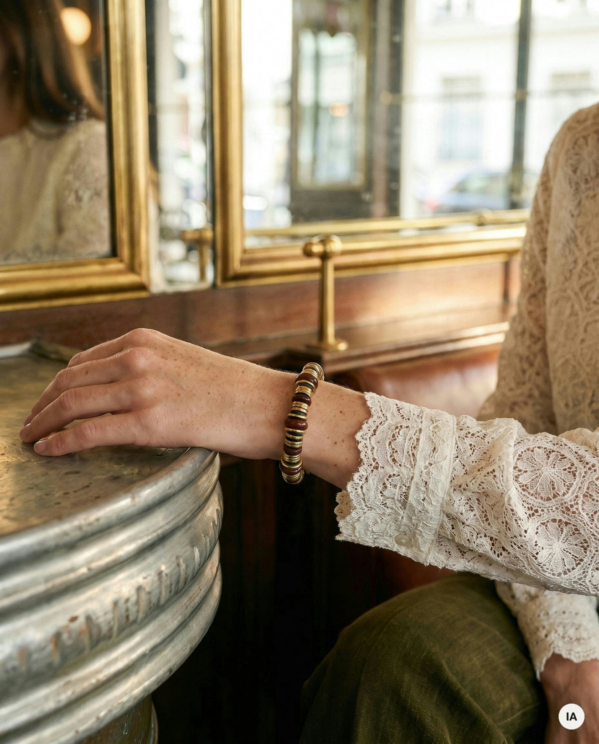 BRACELET BRANA ROUGE - MILË MILA Bracelet — Image générée par IA