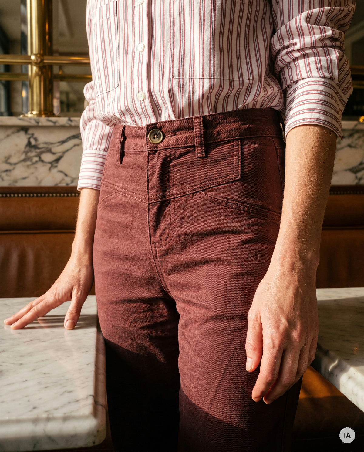 PANTALON JOELY BORDEAUX - MINUIT DOUZE Jeans — Image générée par IA