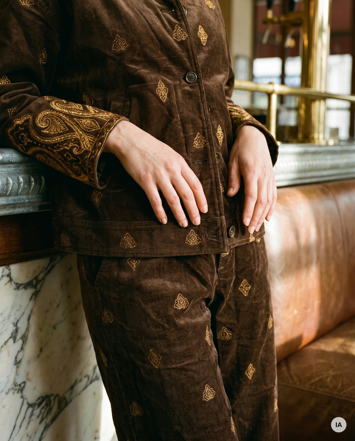 PANTALON PHELIA - LA PETITE ETOILE Pantalon — Image générée par IA