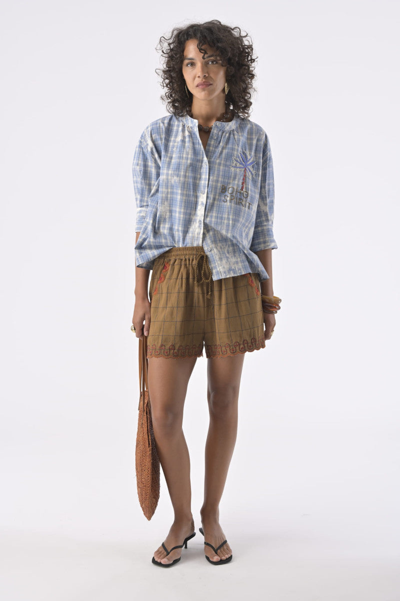 SHORT LAURA