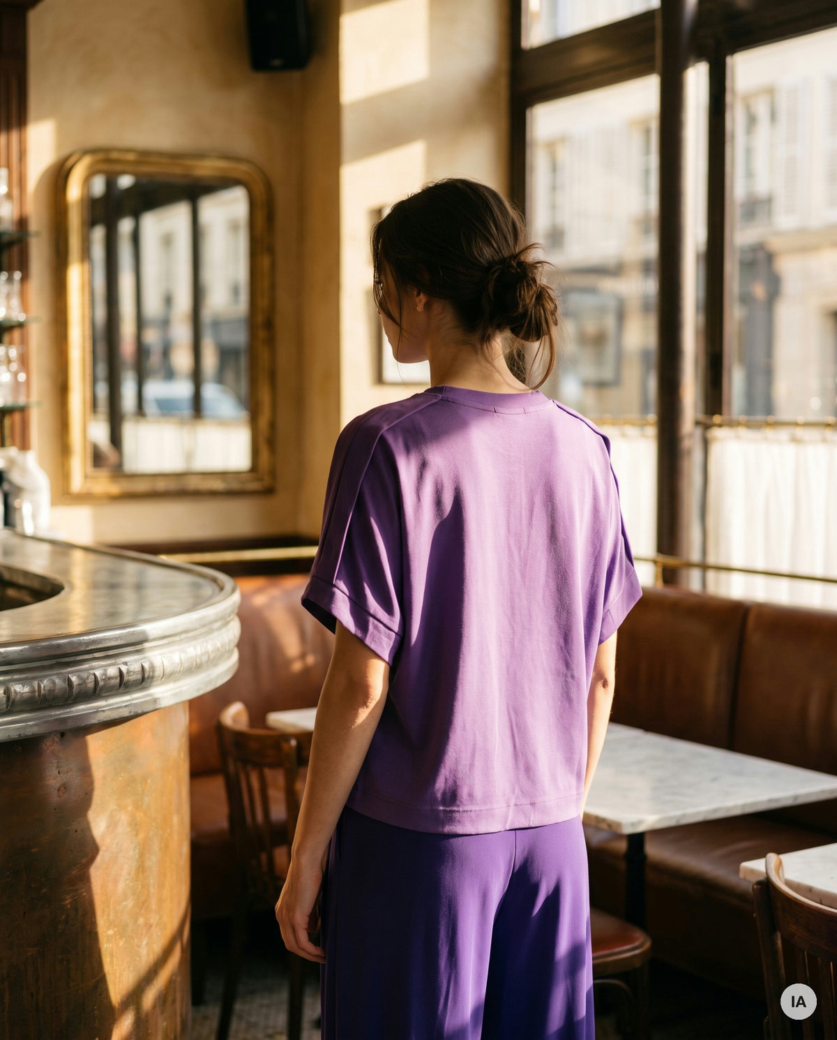 T-SHIRT DELTA VIOLET - ORFEO T-shirt — Image générée par IA