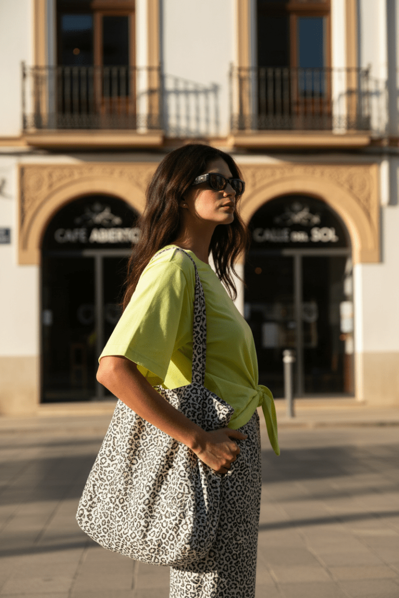 TILLY JAUNE - LAUREPLUSMAX T-shirt